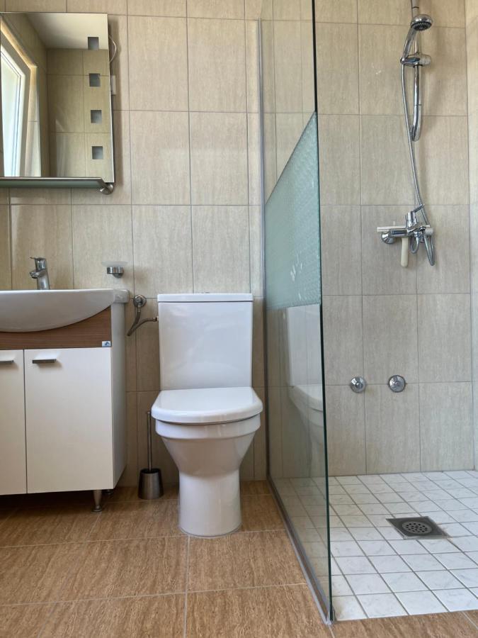Studio Apartman Cesarica Eksteriør billede